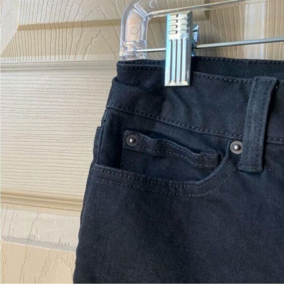 Forever 21 Black Ankle Cropped Jeans Size 28 Frayed Hem - Picture 9 of 13